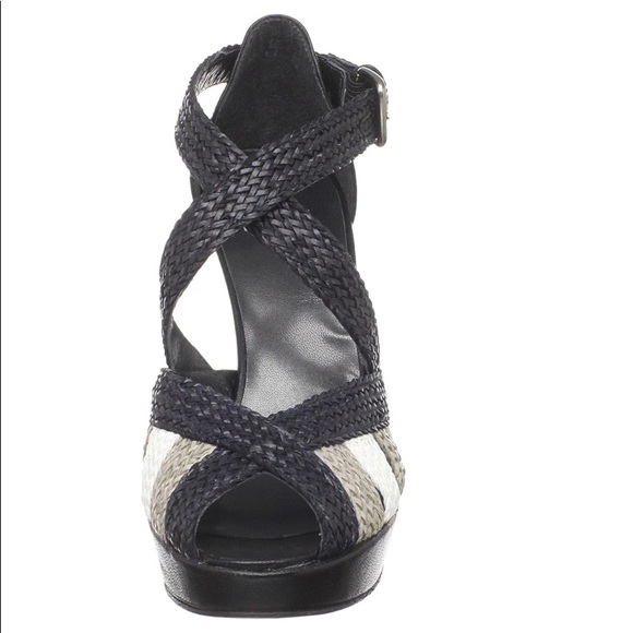 Stuart Weitzman Bradford Platform Pump Size 36/5.5 - Picture 2 of 16